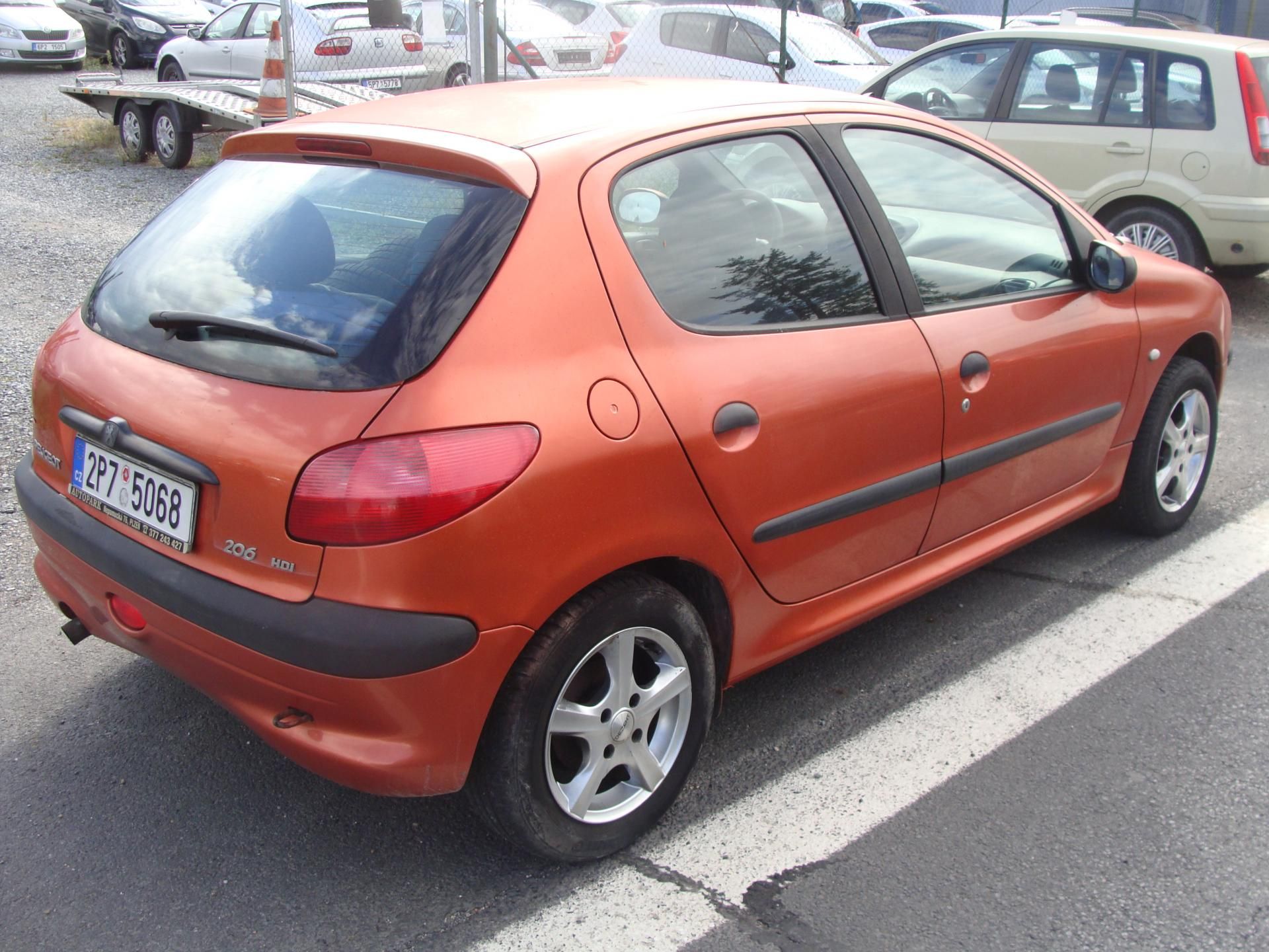 Peugeot 206, 2.0 HDi, 66 kW, klima, alu - fotka 5