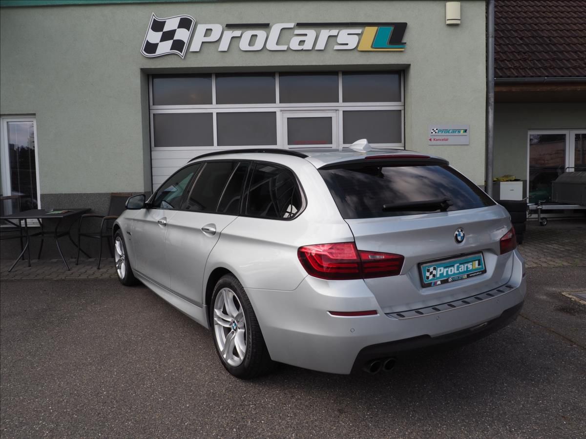 BMW Řada 5, 3,0 530d xDrive  M paket - fotka 3