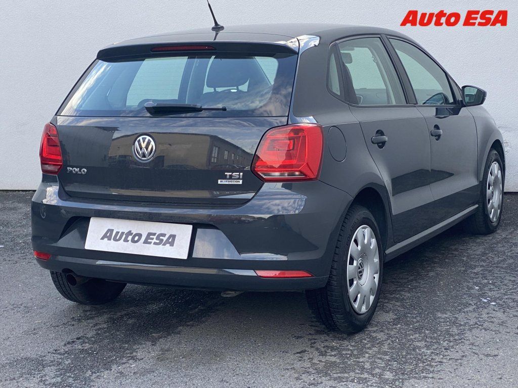 Volkswagen Polo, 1.2TSi,2.maj,AC - fotka 4
