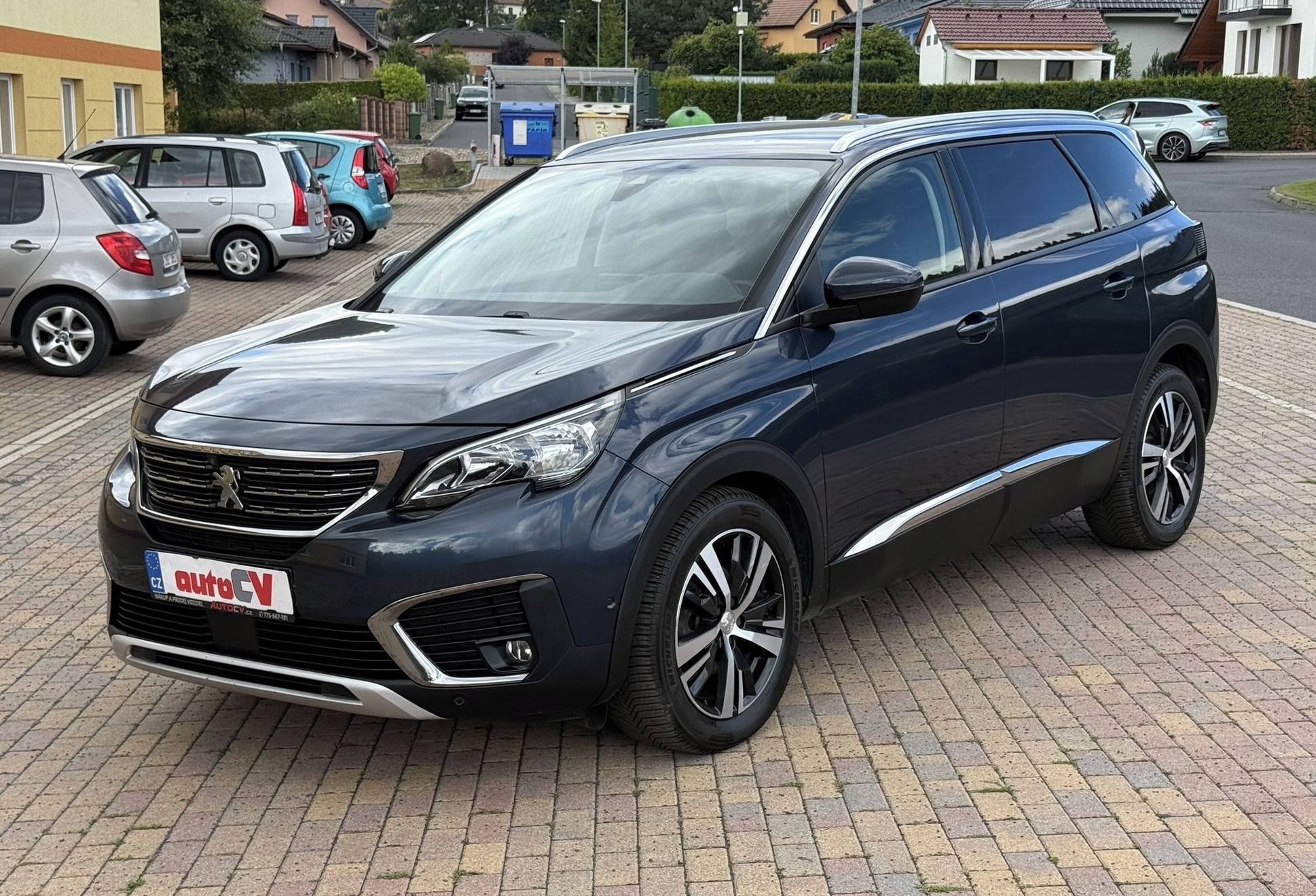 Peugeot 5008, II 1.2 PureTech 96kW ALLURE