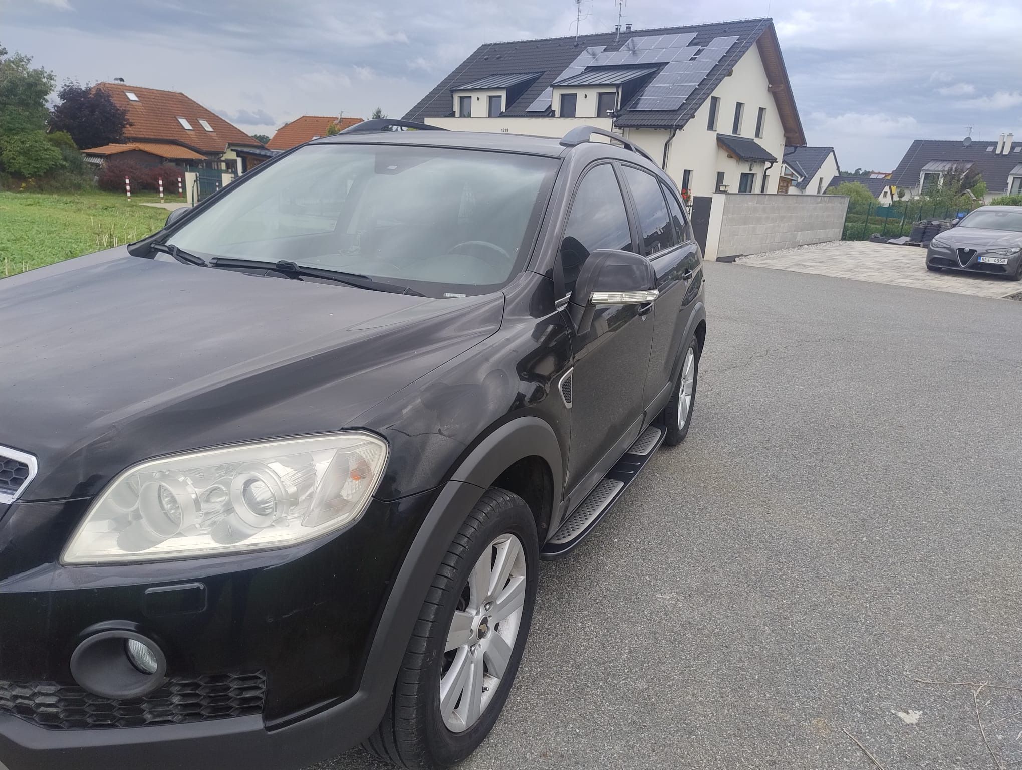 Chevrolet Captiva, 2.0 VCDi, r.v. 2007 – 7 míst - fotka 2