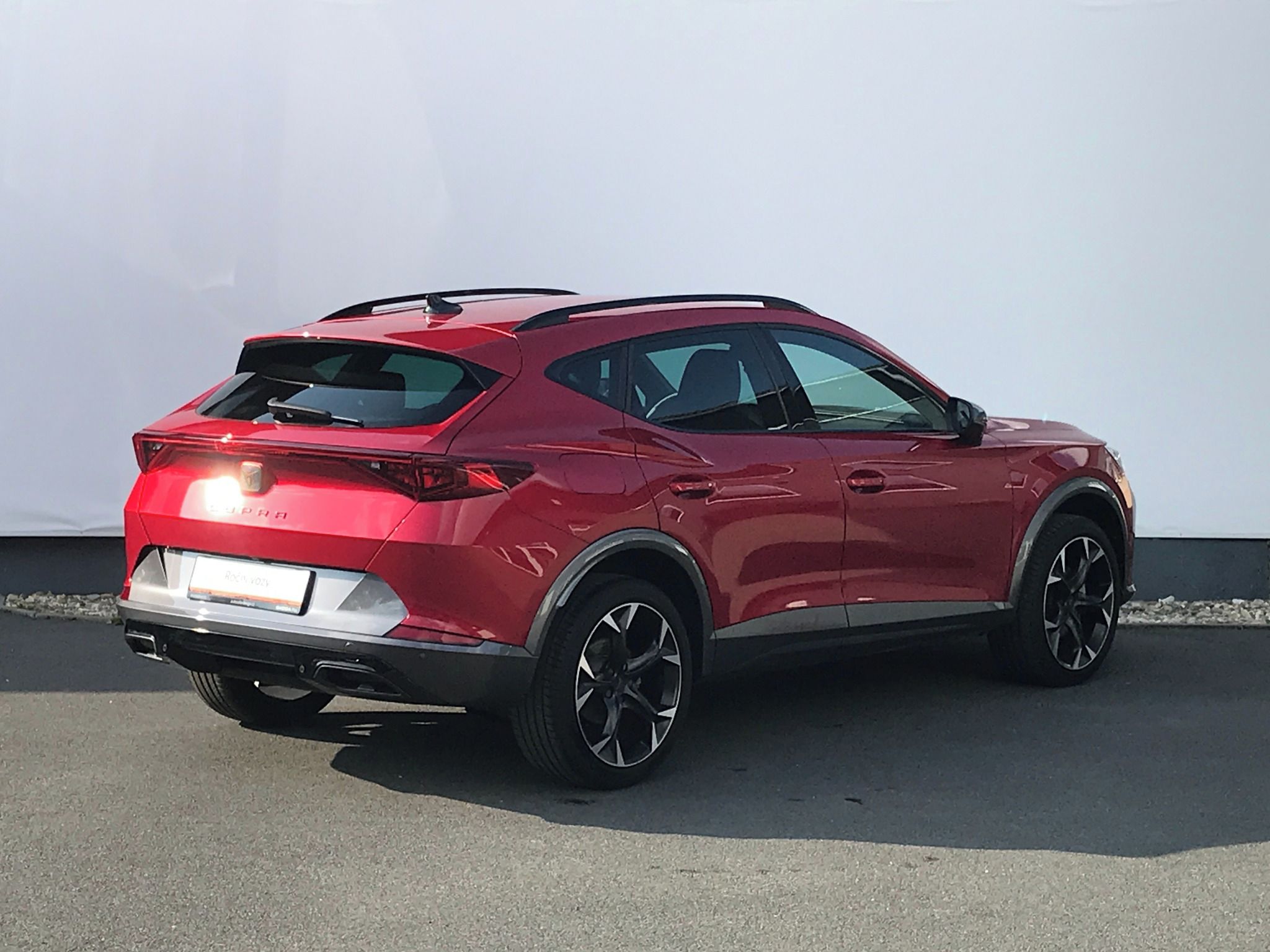 Cupra Formentor, 1,5TSi 110kW 7DSG+NAVI+EL.5.DV - fotka 2