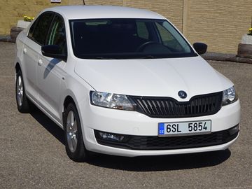 1.0 TSI (81 KW) 6 Rychlostí