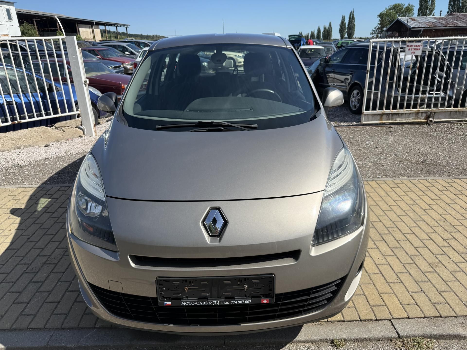 Renault Grand Scénic, 1.5 dci 81kw - fotka 4