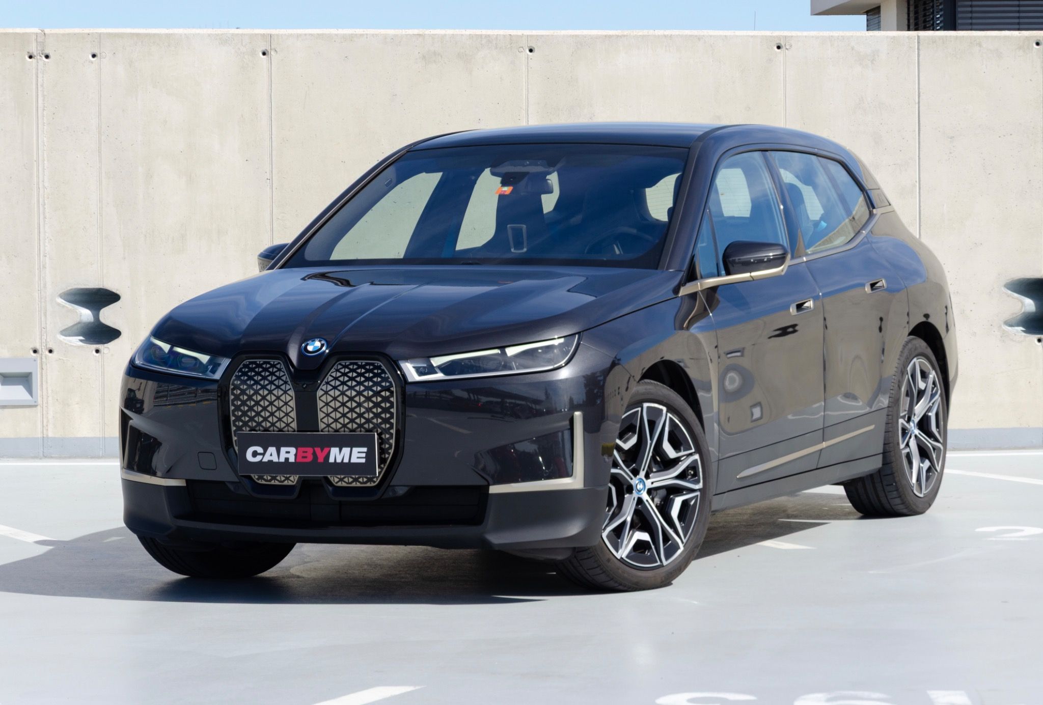 BMW iX, xDrive40, Masáž, H&K, Tažné