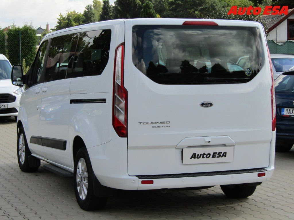Ford Tourneo Custom, 2.0TDCi,Trend,+kola - fotka 4