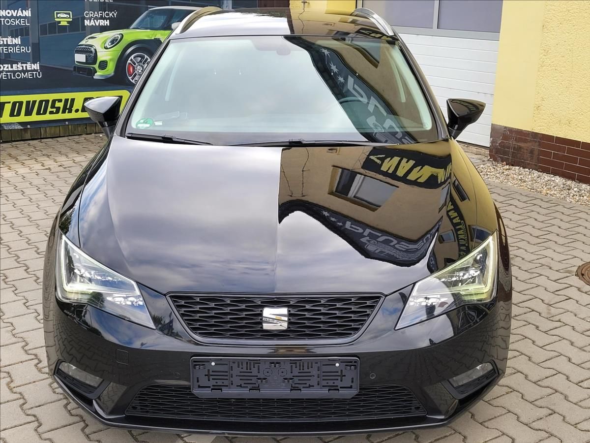 Seat Leon, 2,0 TDI Style *SERV.KNÍŽKA* - fotka 2