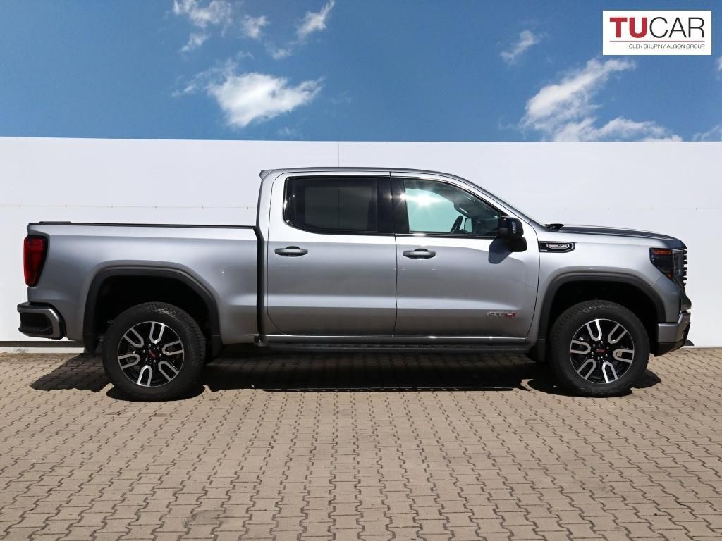 GMC Sierra, AT4 6.2 V8 - fotka 4