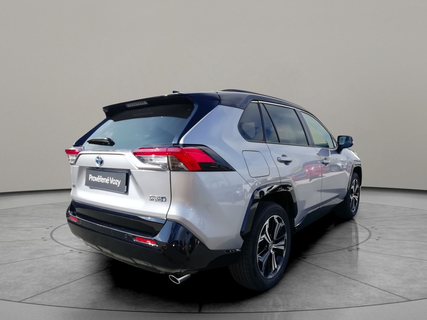 Toyota Rav4, 2,5 PHEV 4WD Executive - fotka 2