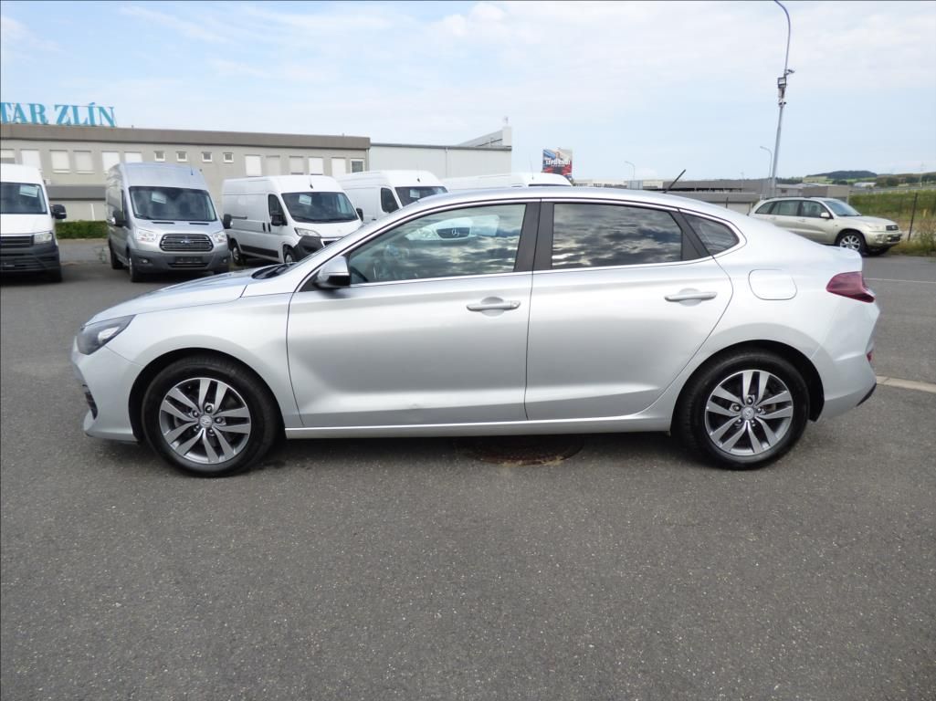 Hyundai i30, 1,6 CRDi,100kW,koupeno ČR,Klim - fotka 6