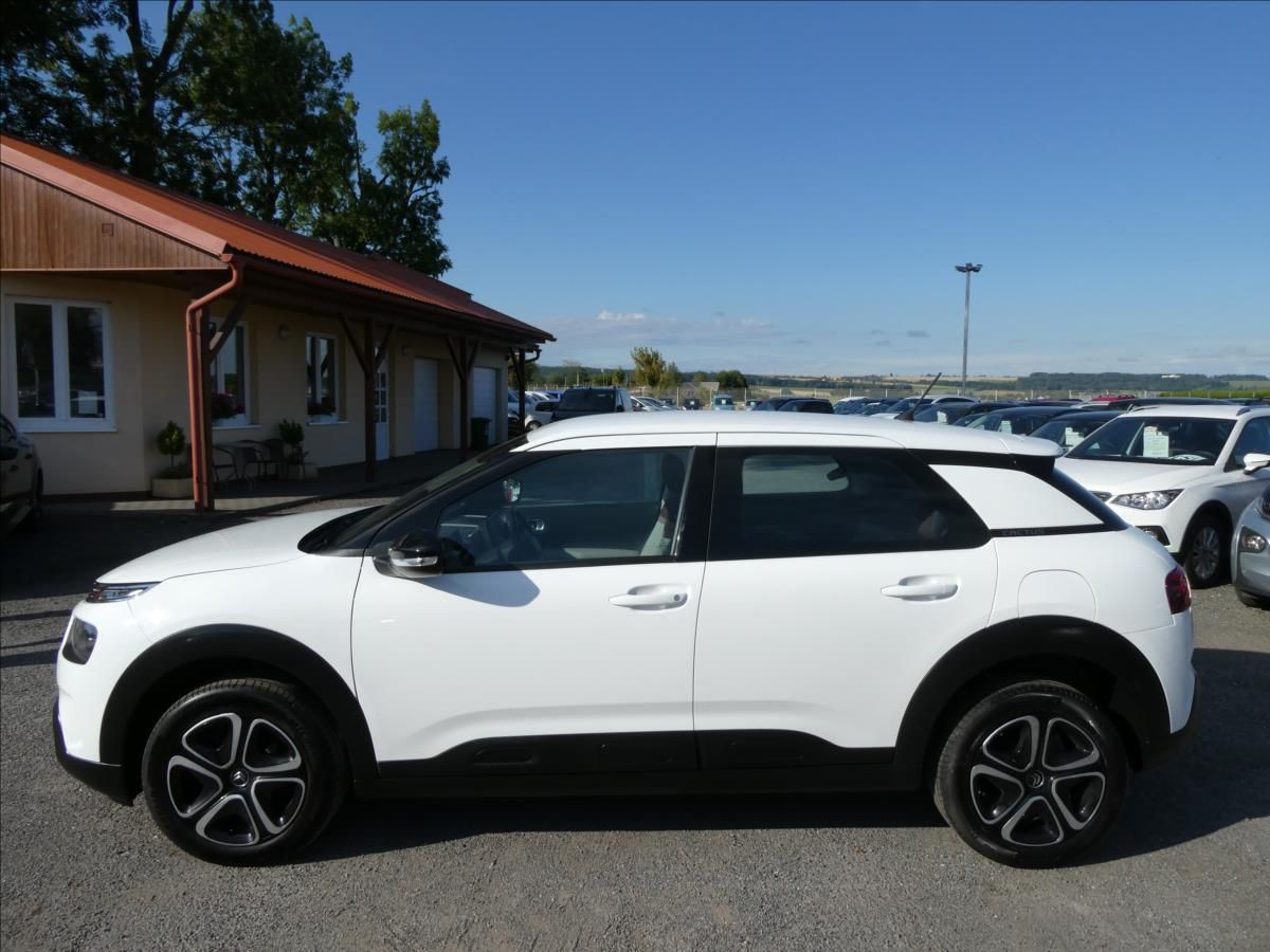 Citroën C4 Cactus, 1,5 HDi 75kW, koupeno v ČR - fotka 6