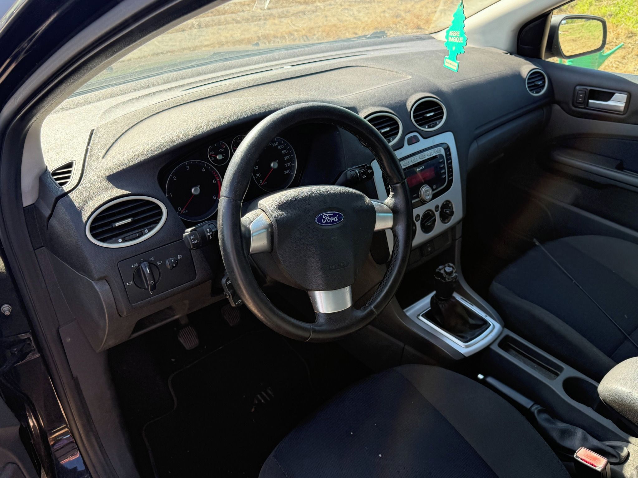 Ford Focus, 1,6 TDCi 66 kw 2007.bez koroze - fotka 5