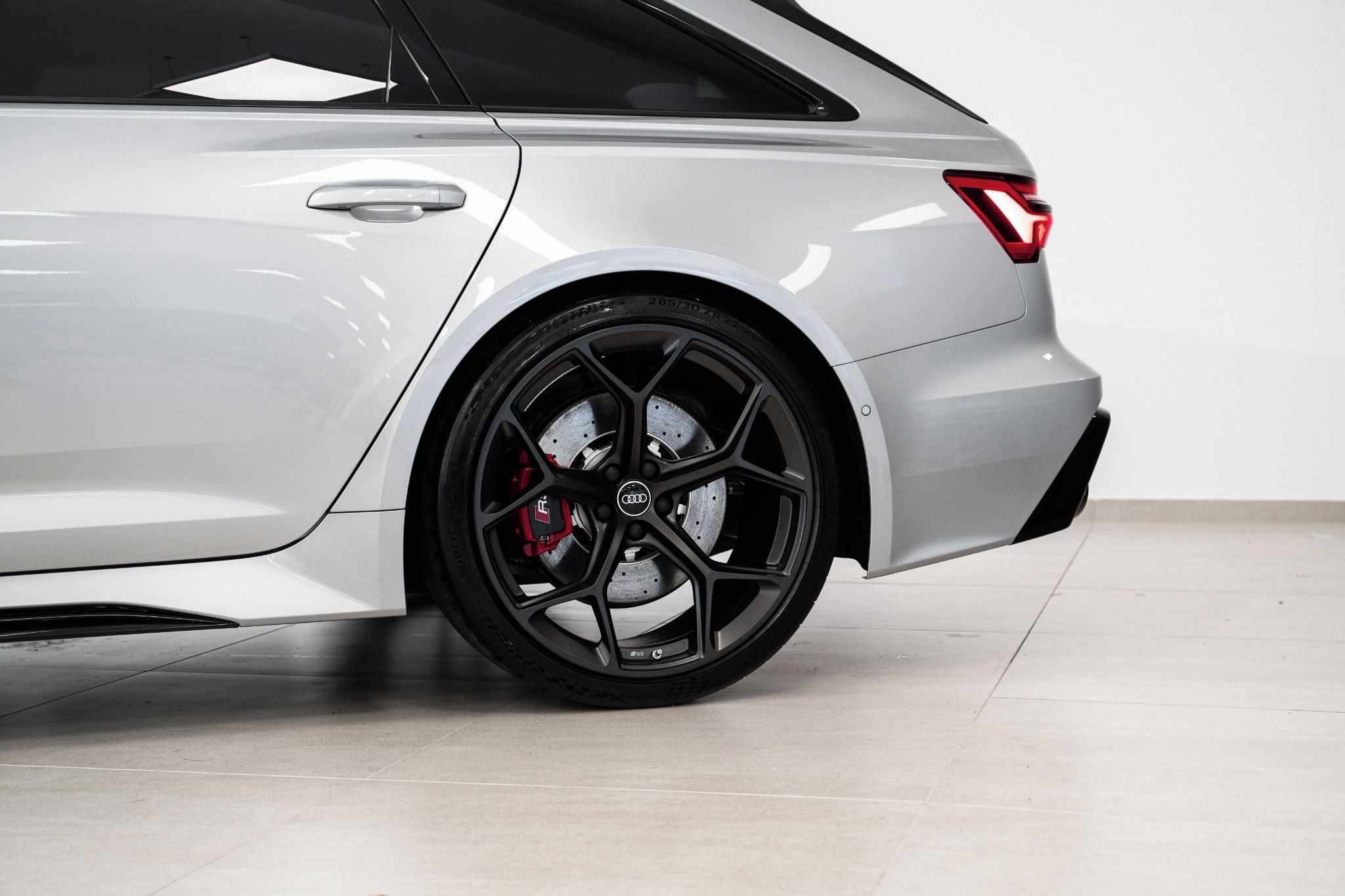 Audi RS6, Performance - ČR*DPH*B&O*NOVÉ - fotka 5