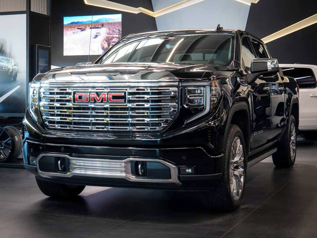 GMC Sierra, 6.2 V8 Denali Head-Up