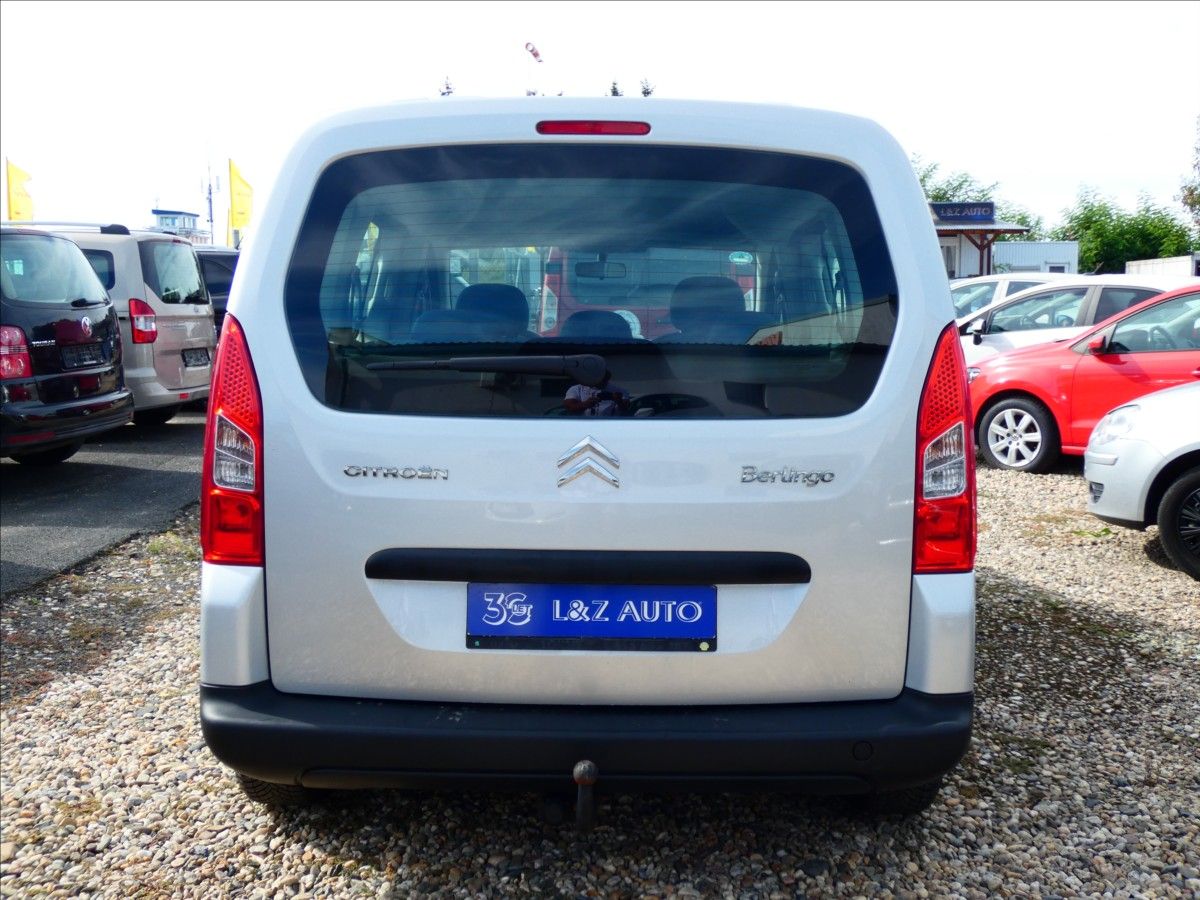 Citroën Berlingo, 1,6 i MULTISPACE - fotka 5