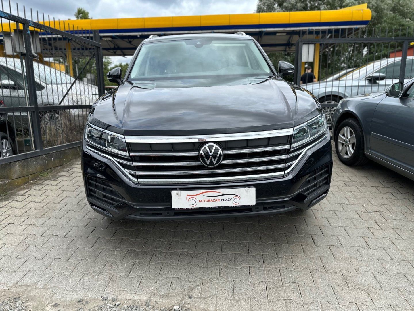Volkswagen Touareg, 3.0TDi VIRTUAL,TAŽNÉ,4X4 - fotka 2