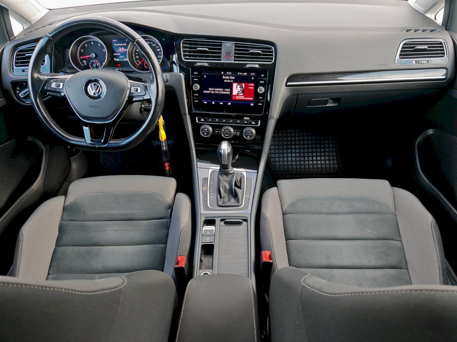 Volkswagen Golf Variant, GOLF VARIANT HIGHLINE 1,5 TGI - fotka 5
