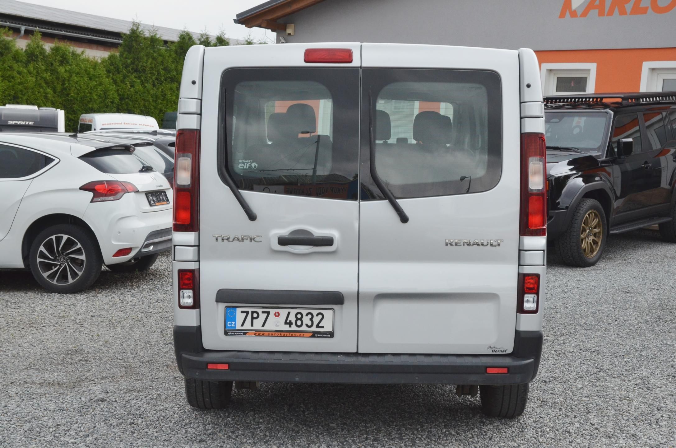 Renault Trafic, 1.6 DCi 89kW L2 / 6 míst / ČR - fotka 5