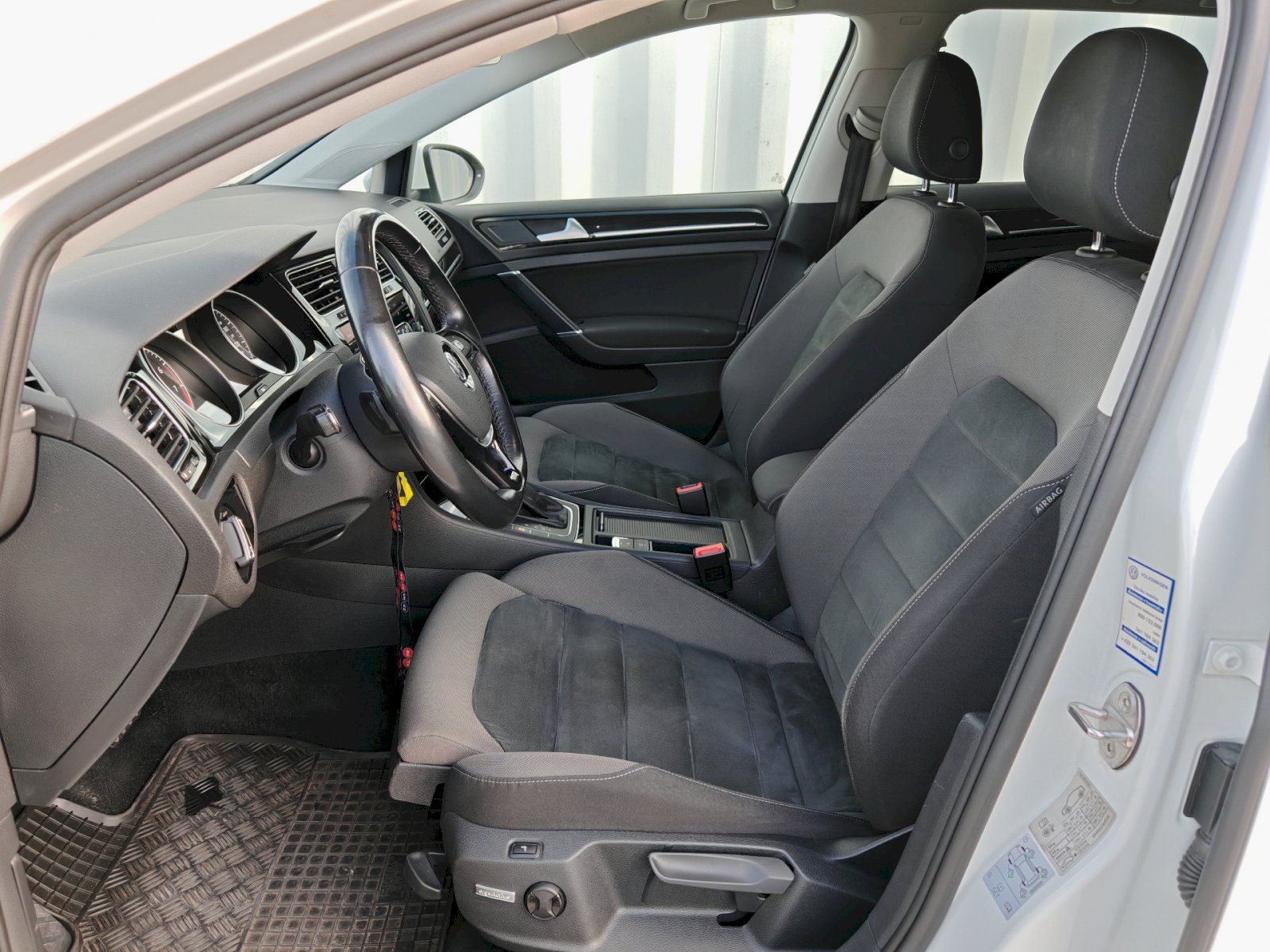 Volkswagen Golf Variant, GOLF VARIANT HIGHLINE 1,5 TGI - fotka 6