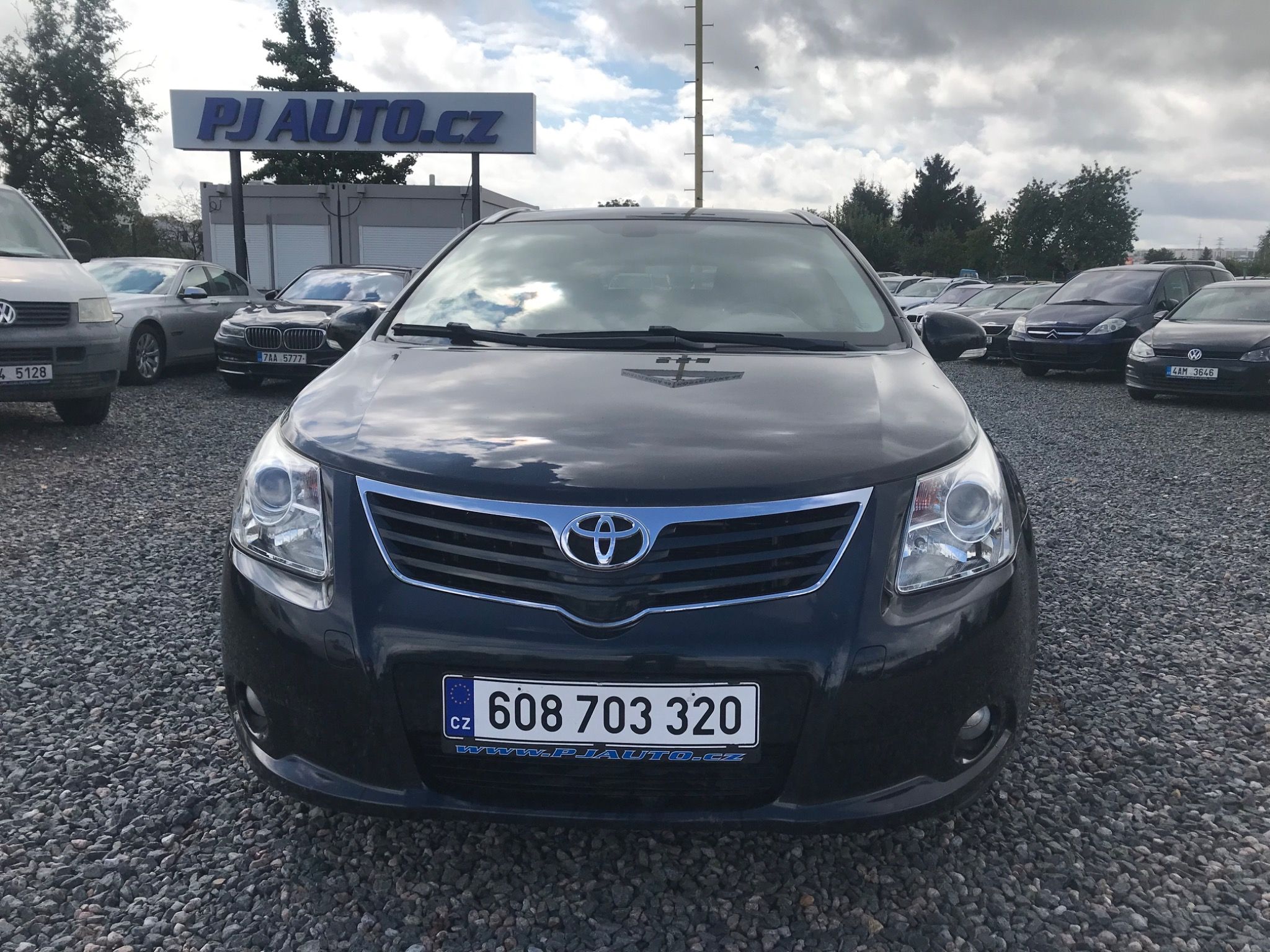 Toyota Avensis, 1.8i 108 KW,MAN,KLIMA,KAMERA.. - fotka 2