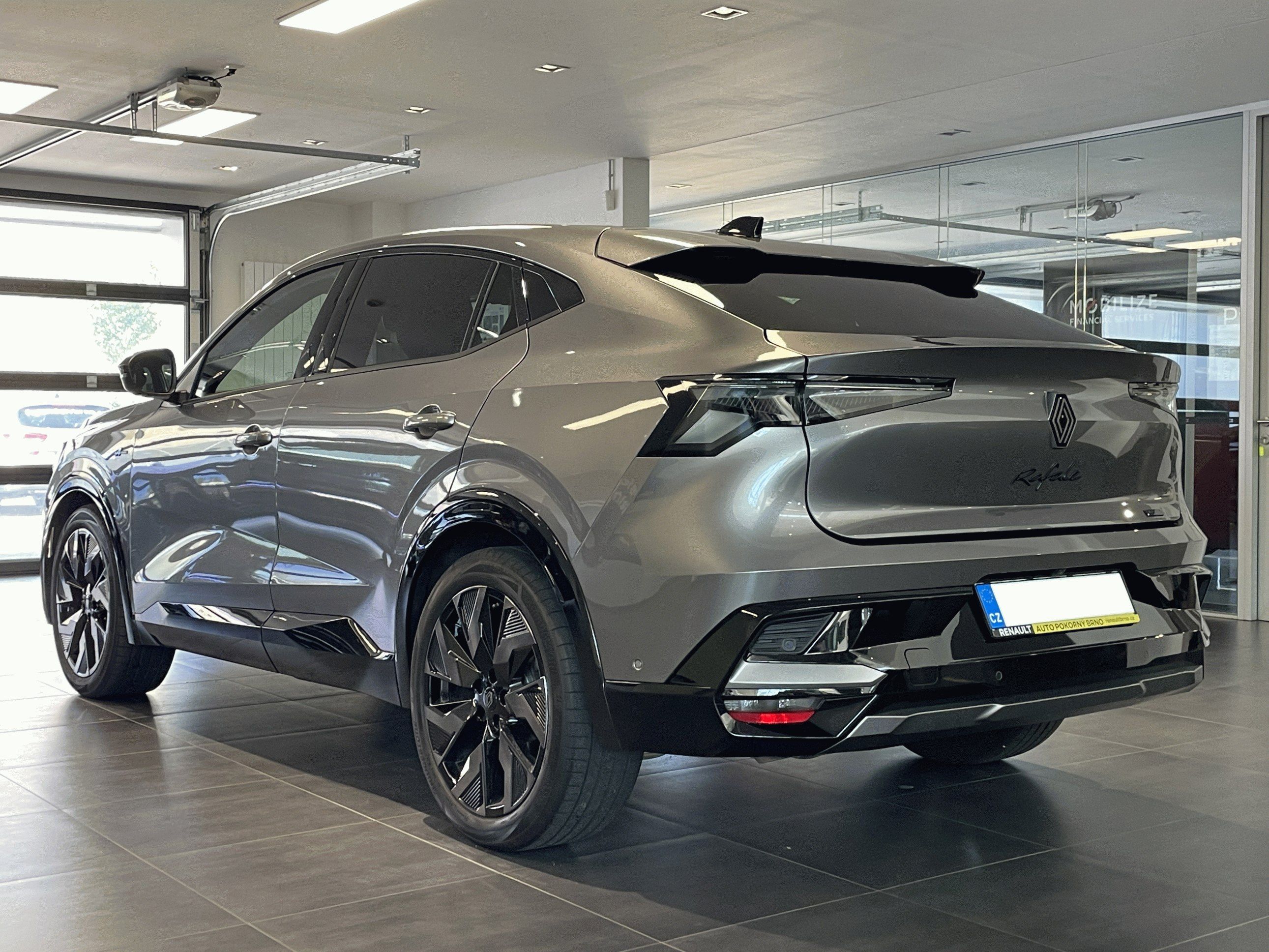 Renault Rafale, esprit Alpine E-Tech full hybr - fotka 3