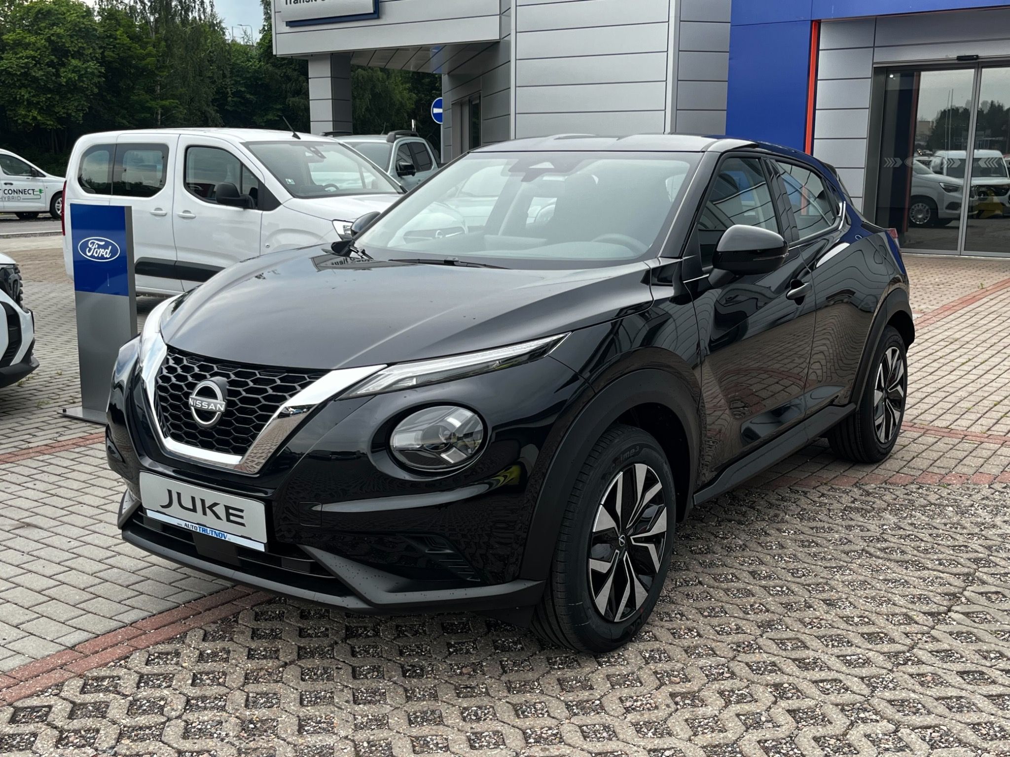 Nissan Juke, 1.0 DIG-T 84 kW 114 k Acenta