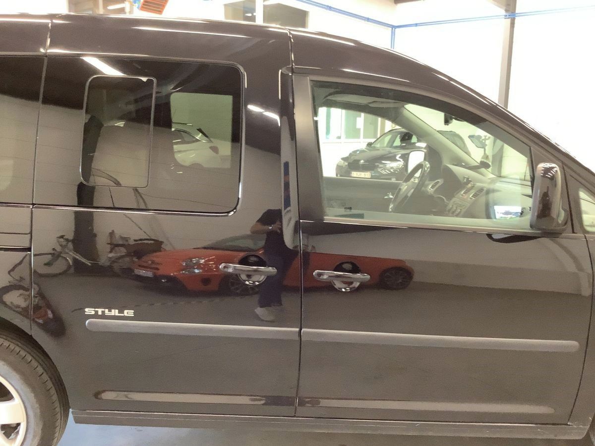 Volkswagen Caddy, 1.9 Tdi DSG 77KW BEZ DPF STYLE - fotka 4