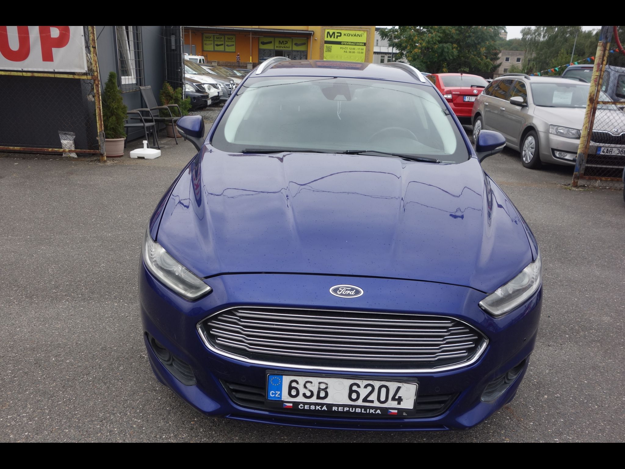 Ford Mondeo, 2,0TDCi 110 kW ! Pěkný !! - fotka 3