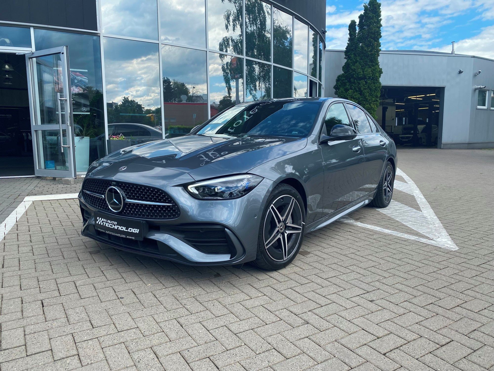Mercedes-Benz Třídy C, 220 D 4MATIC