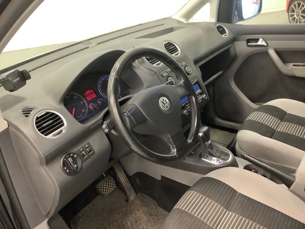Volkswagen Caddy, 1.9 Tdi DSG 77KW BEZ DPF STYLE - fotka 5