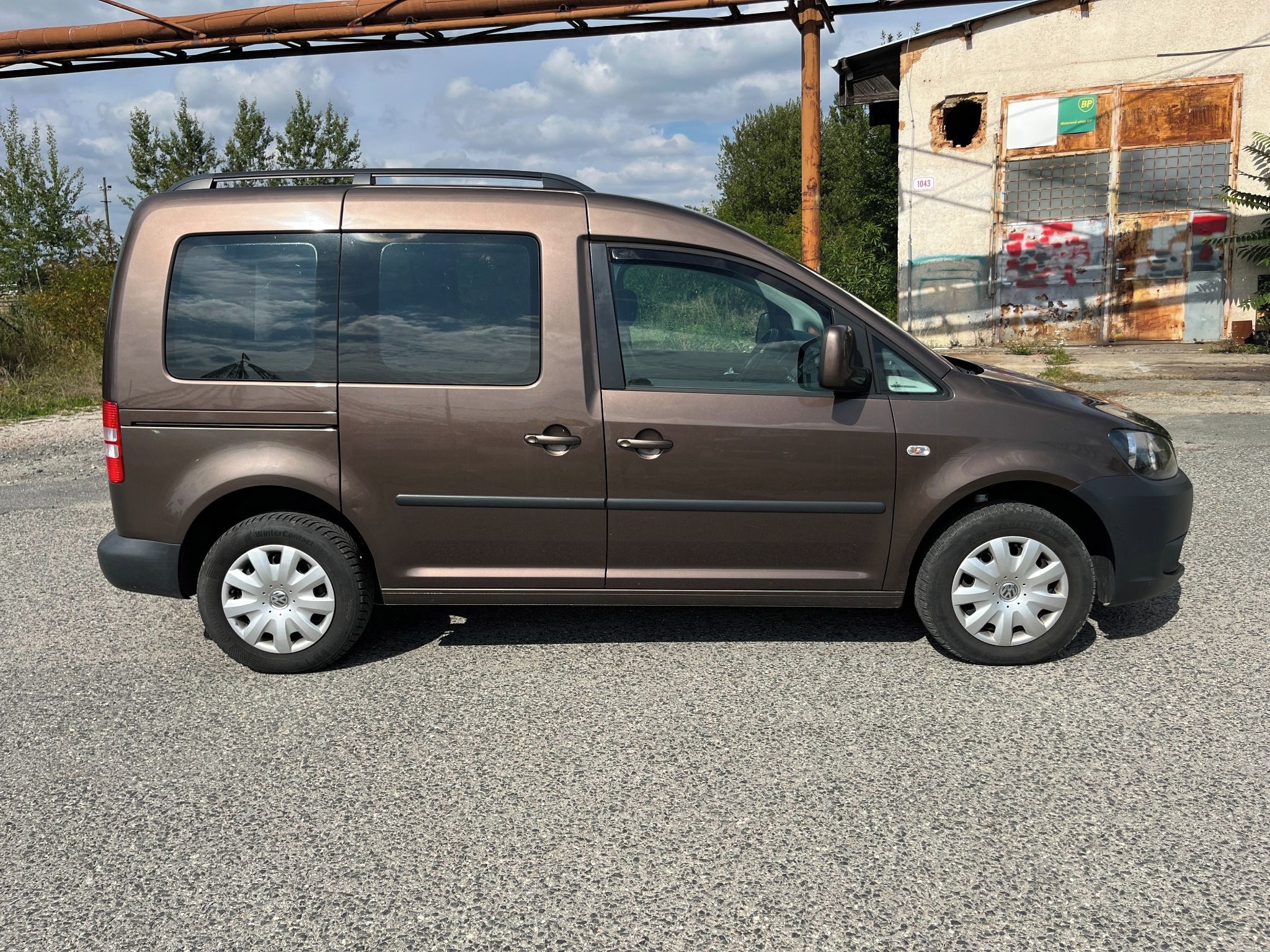 Volkswagen Caddy, 1.6tdi 75kw 7.míst závěs - fotka 6