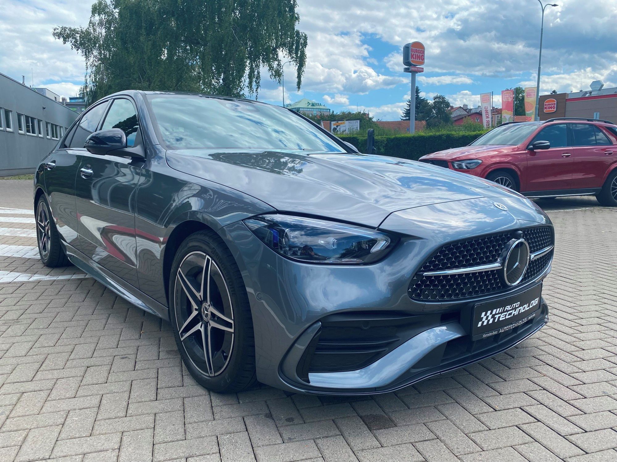 Mercedes-Benz Třídy C, 220 D 4MATIC - fotka 4