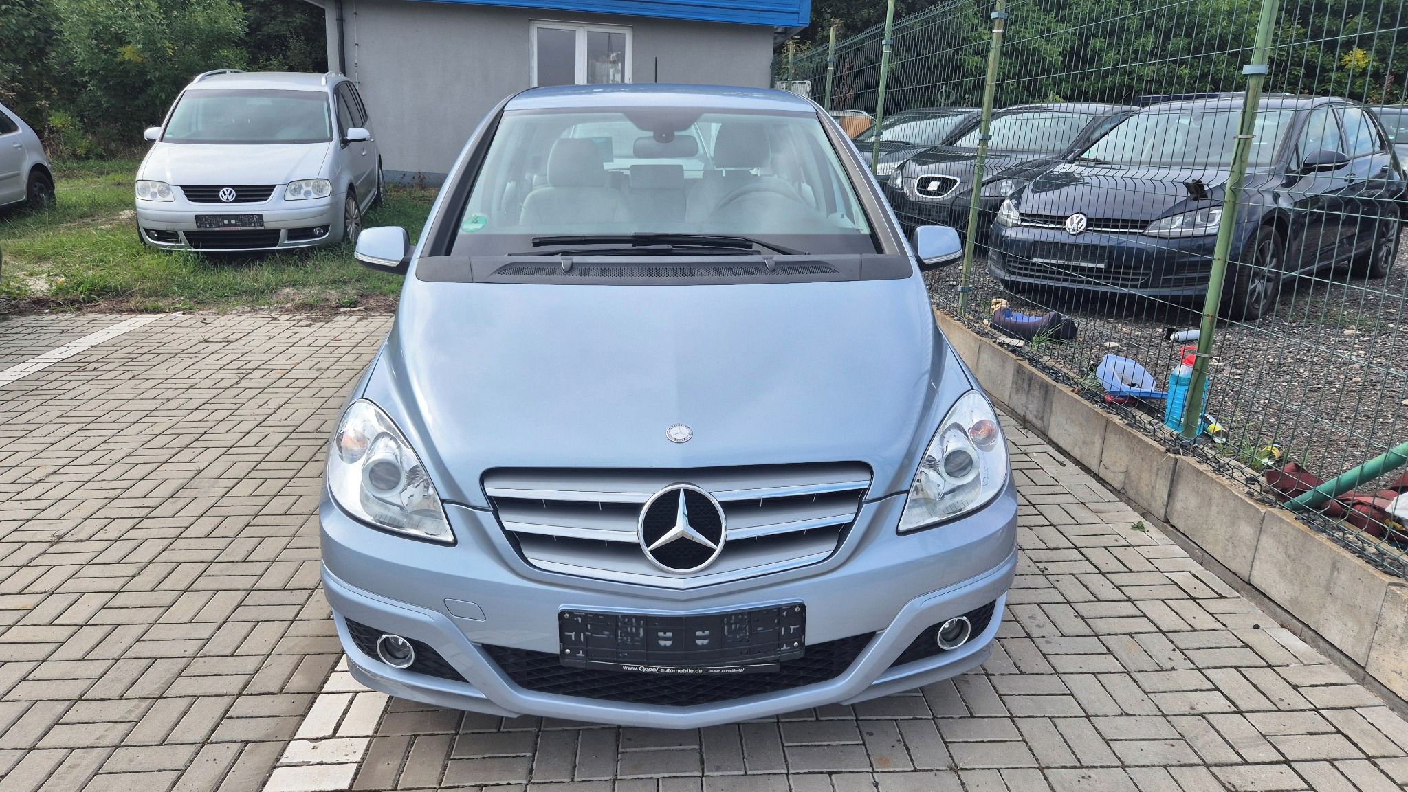 Mercedes-Benz Třídy B, 120000 KM - serviska - fotka 2