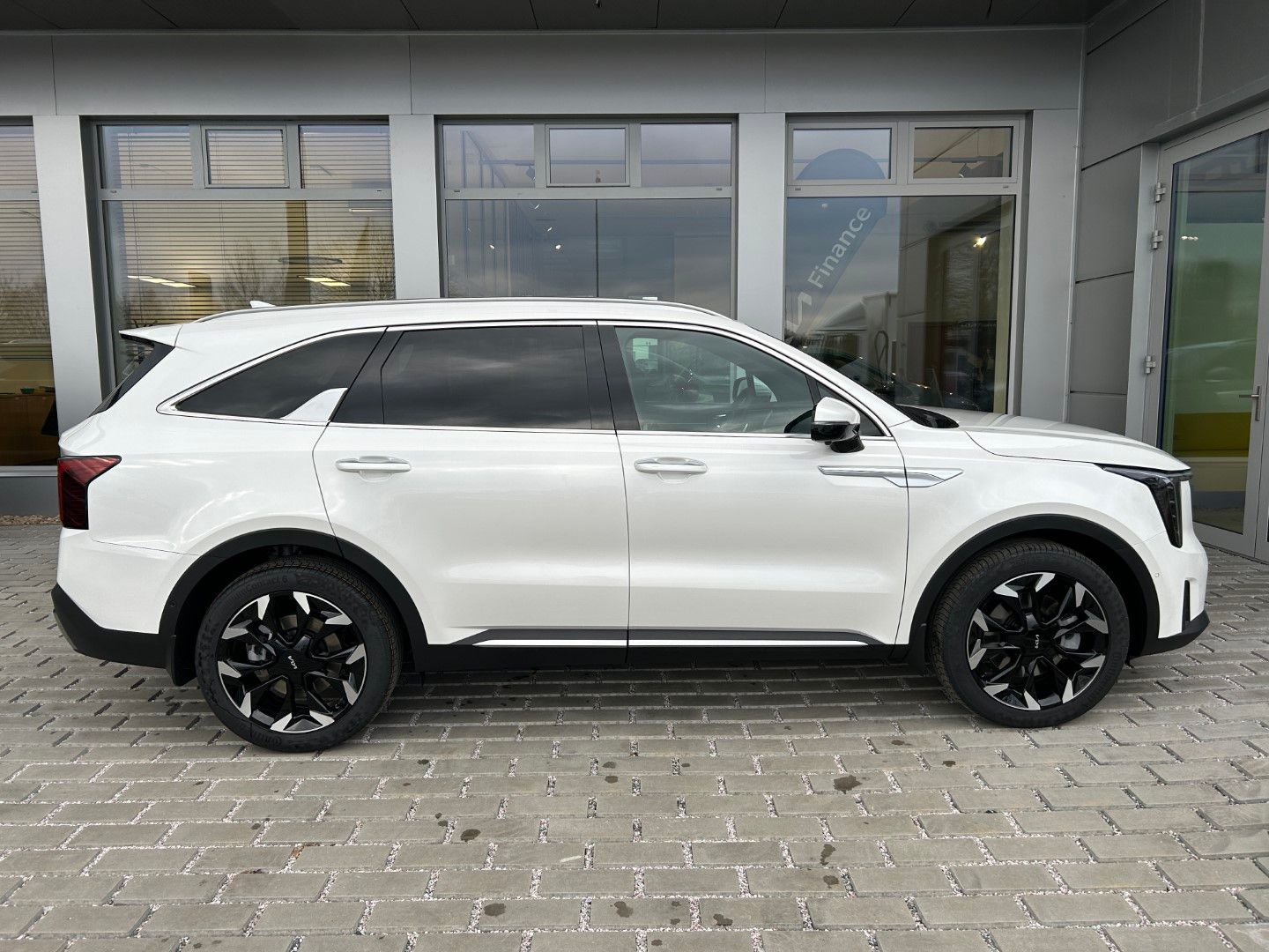 Kia Sorento, 2,2 CRDi 4x4 8DCT TOP 5 míst - fotka 6
