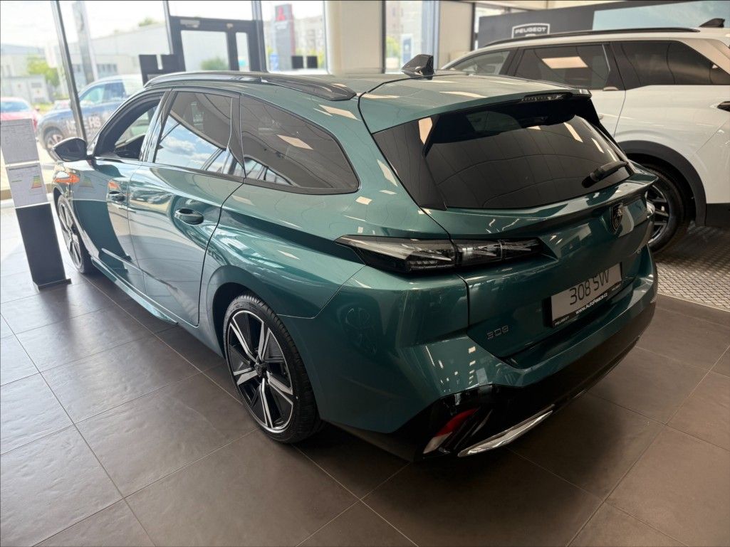 Peugeot 308, 1,2 Hybrid 136 e-DSC6  SW GT - fotka 2