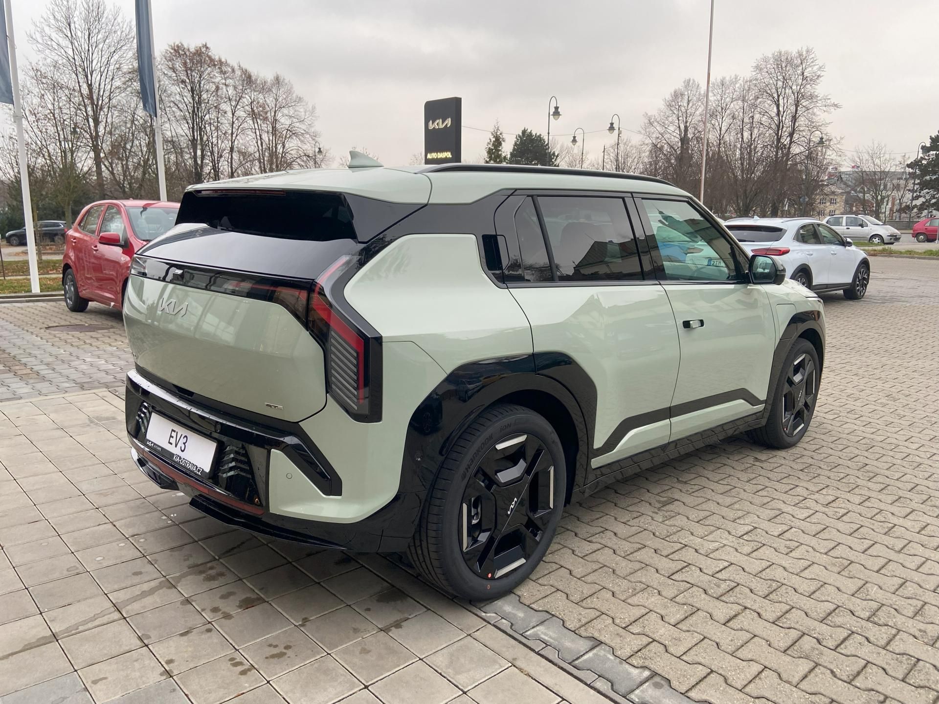 Kia EV3, *AKCE* GT-LINE 150kW - fotka 3