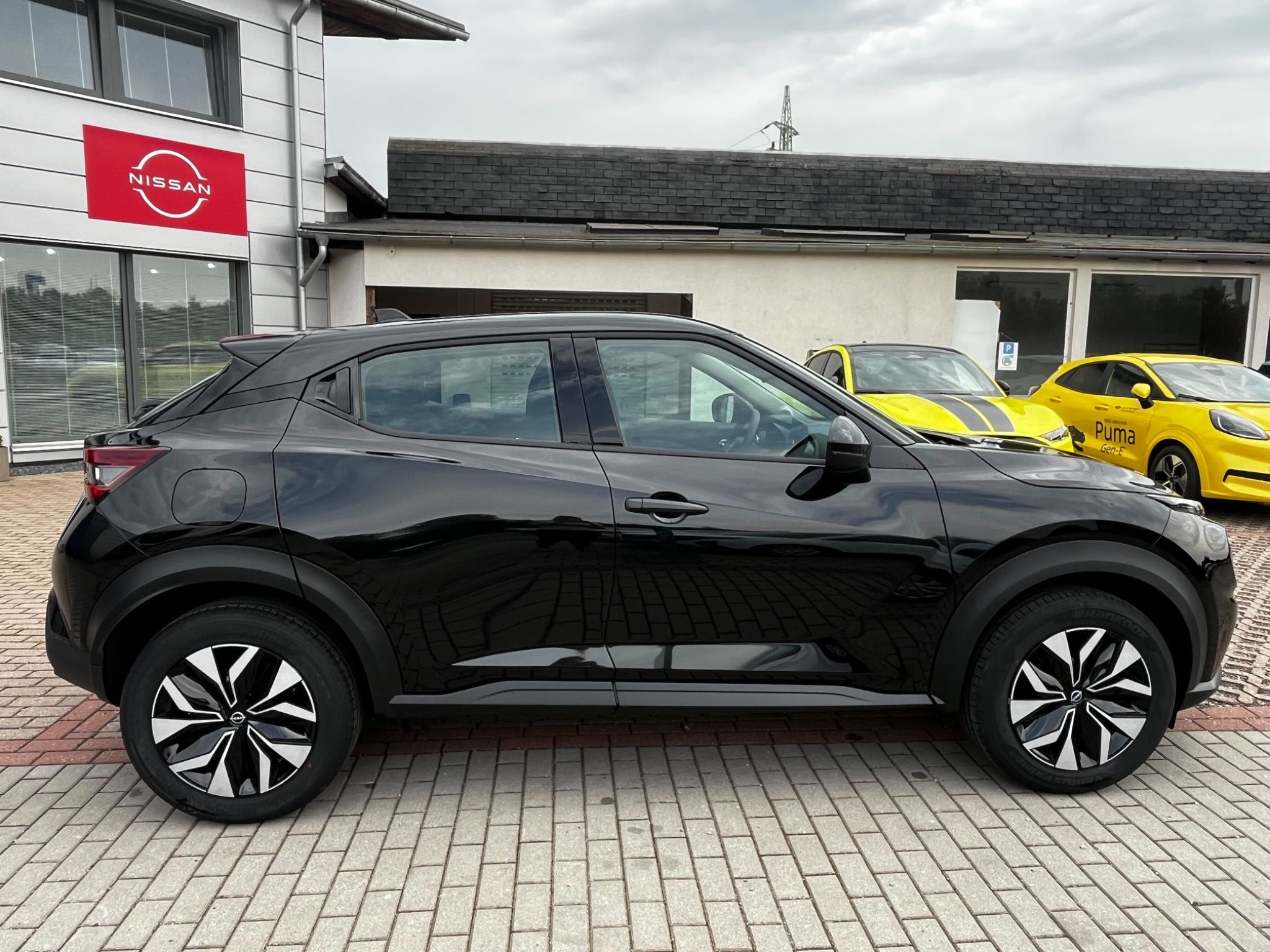 Nissan Juke, 1.0 DIG-T 84 kW 114 k Acenta - fotka 6