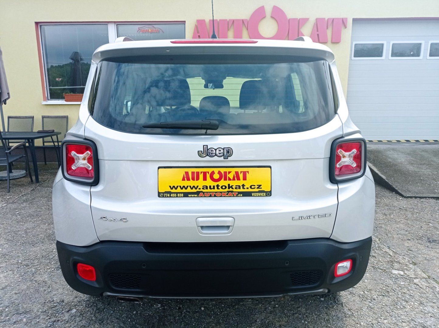 Jeep Renegade, 2.0 JTD-MJET 4x4/1Maj/DigKlima - fotka 4