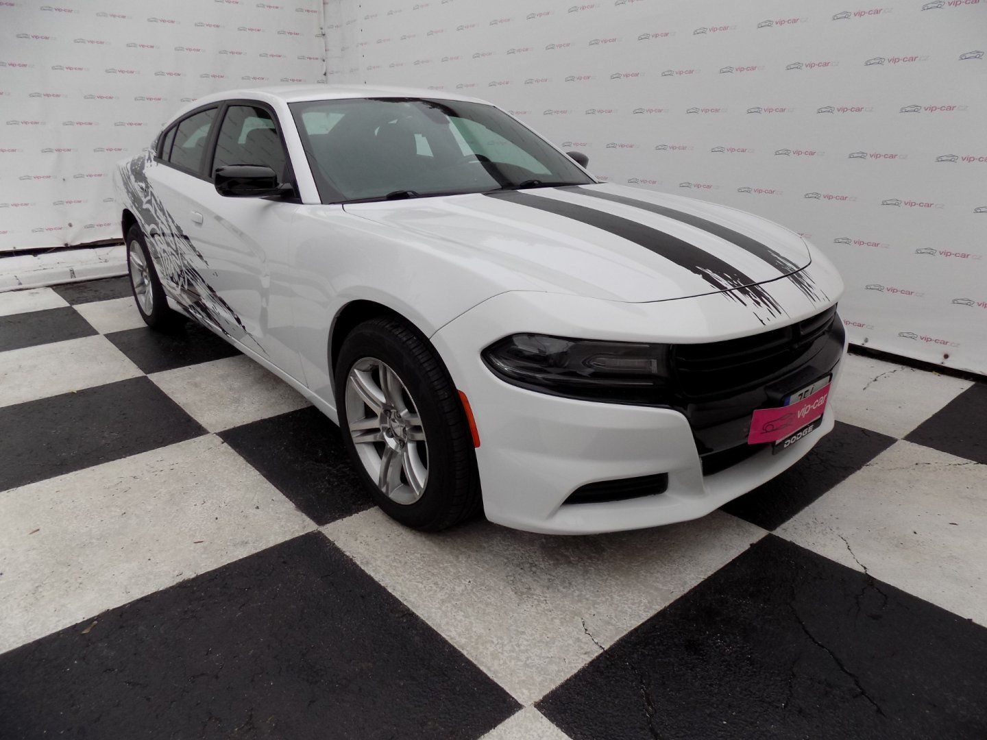 Dodge Charger, 5,7 HEMI/AWD/AT/ - fotka 5