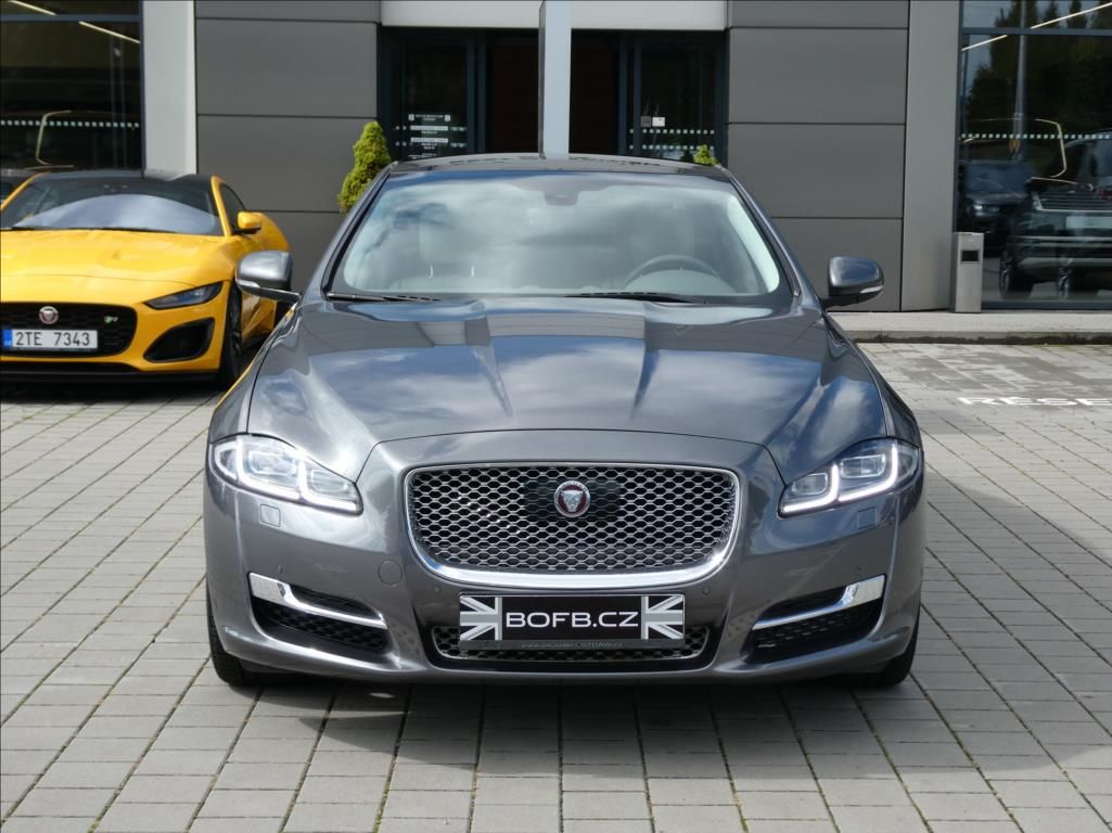 Jaguar XJ, 3,0 d 221kW Premium LUXURY,DPH - fotka 4