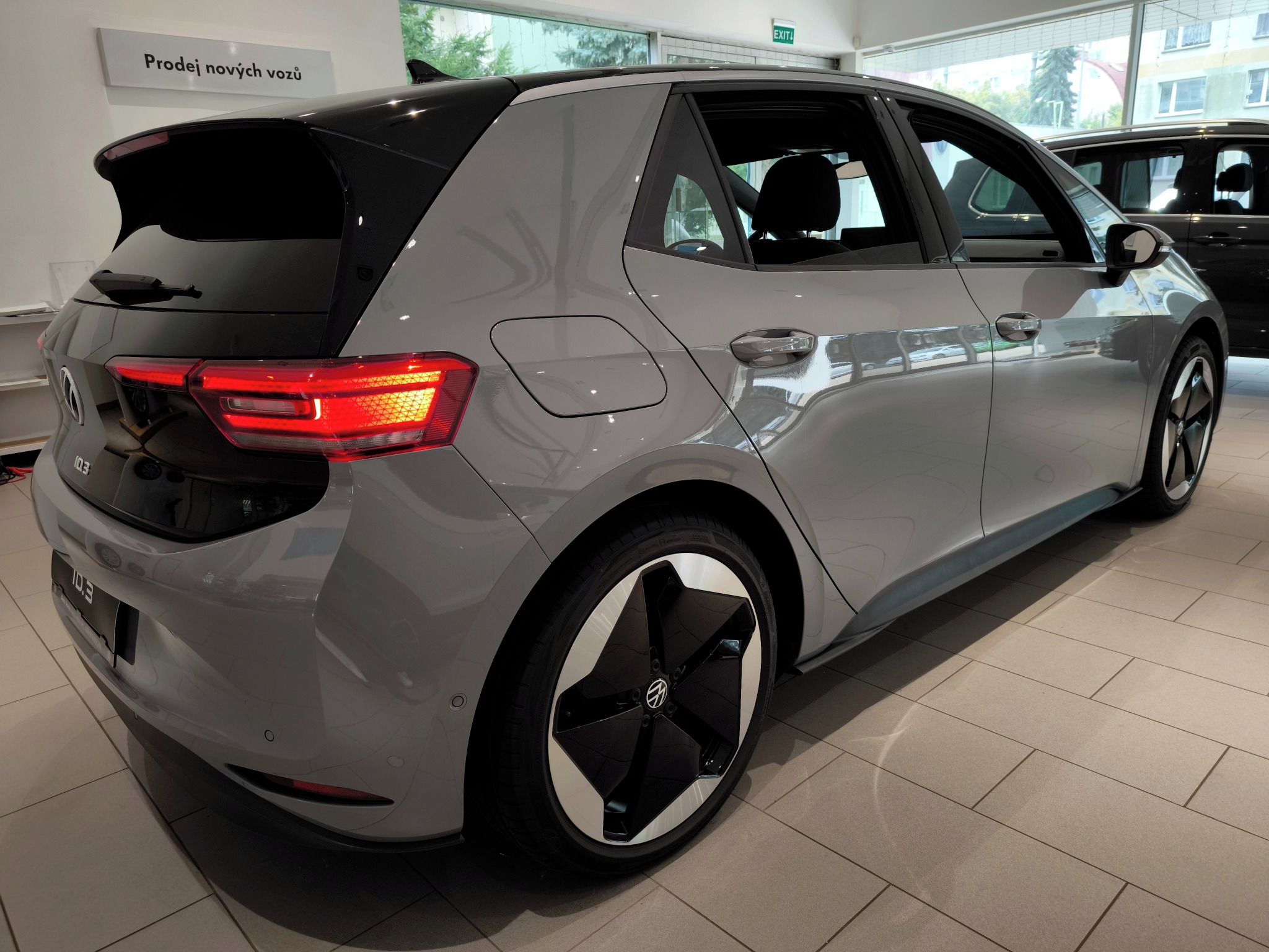 Volkswagen ID.3, ProS People,150 kW,77kWh 5míst - fotka 6