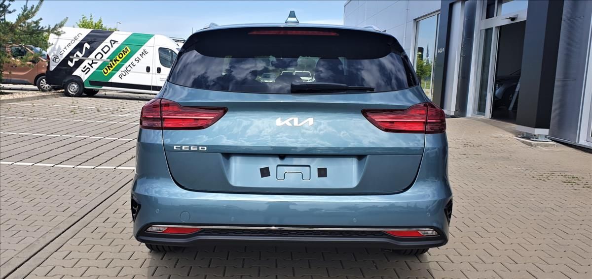 Kia Cee´d, 1,5 SW T-GDi TOP - fotka 5