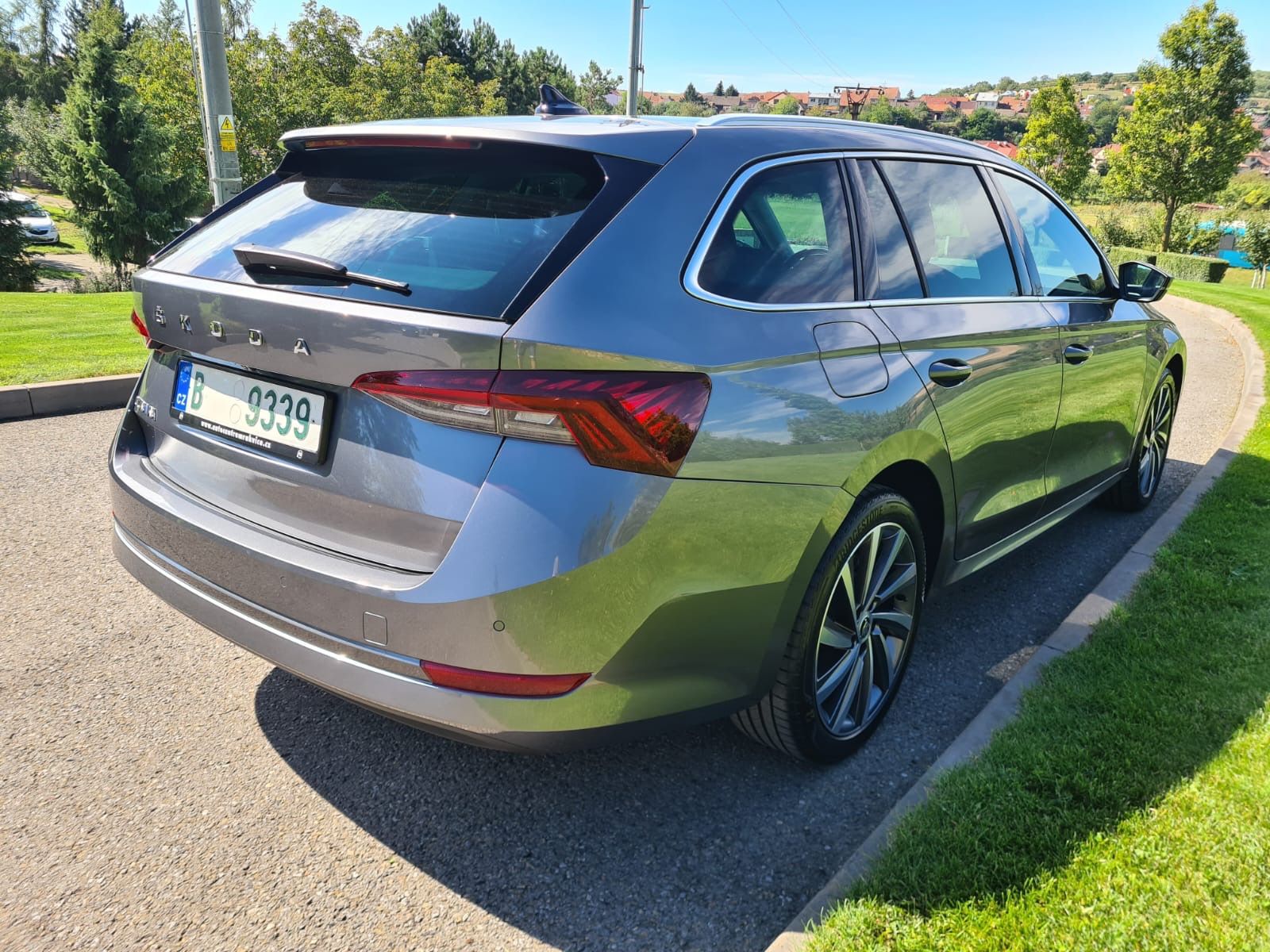 Škoda Octavia, 1.5 TGI G-TEC 96 kW CNG NAV - fotka 4