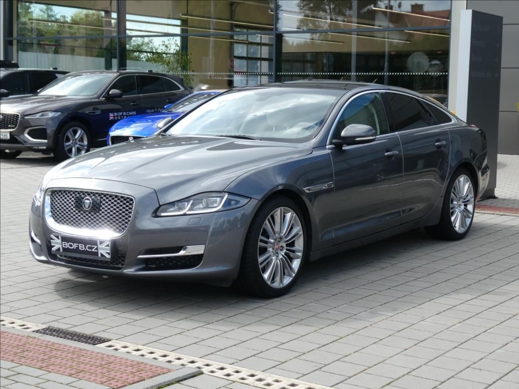 Jaguar XJ, 3,0 d 221kW Premium LUXURY,DPH - fotka 3