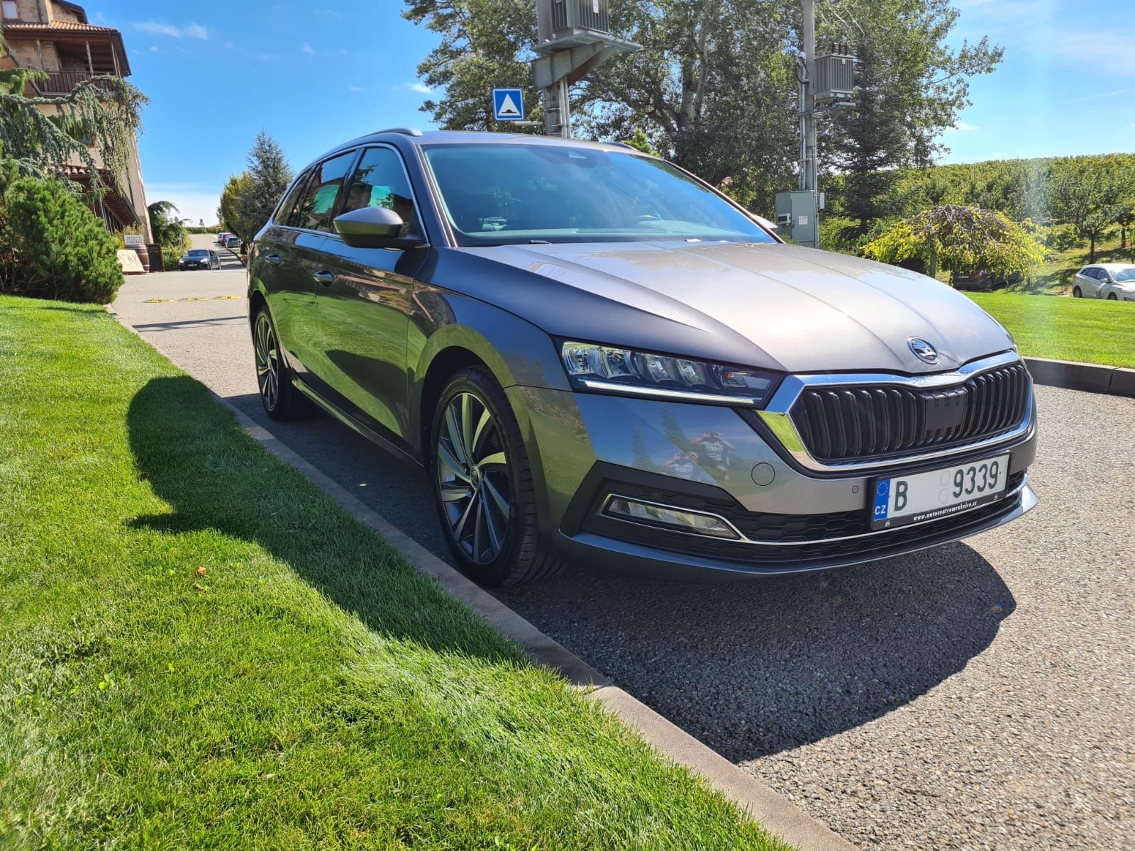 Škoda Octavia, 1.5 TGI G-TEC 96 kW CNG NAV - fotka 3