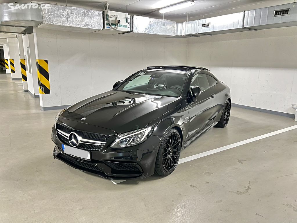 Mercedes-Benz Třídy C, 63AMG, DPH, PANO, PERFORMANCE