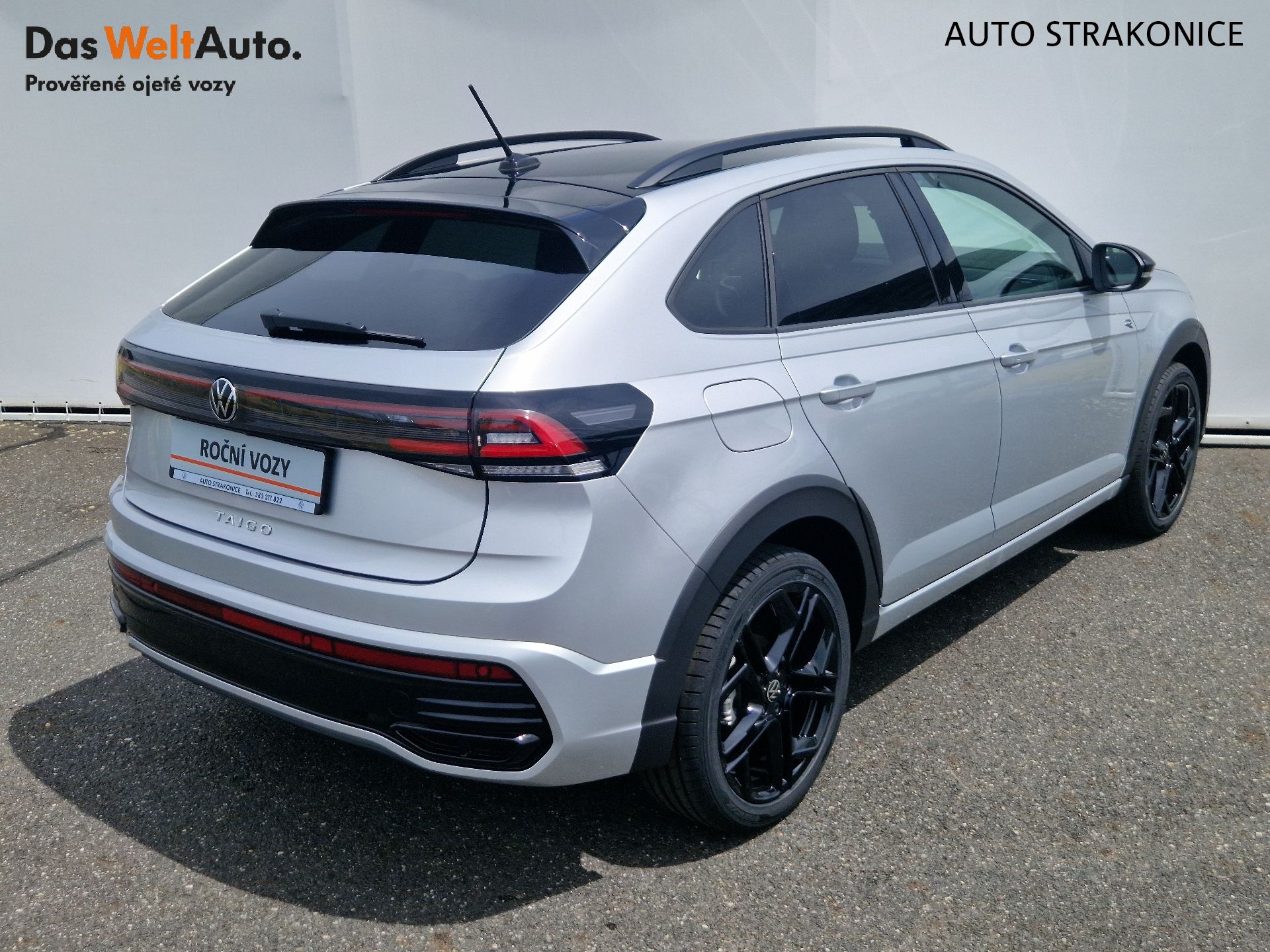 Volkswagen Taigo, R-Line 1,0 TSI 85kW 7DSG - fotka 2
