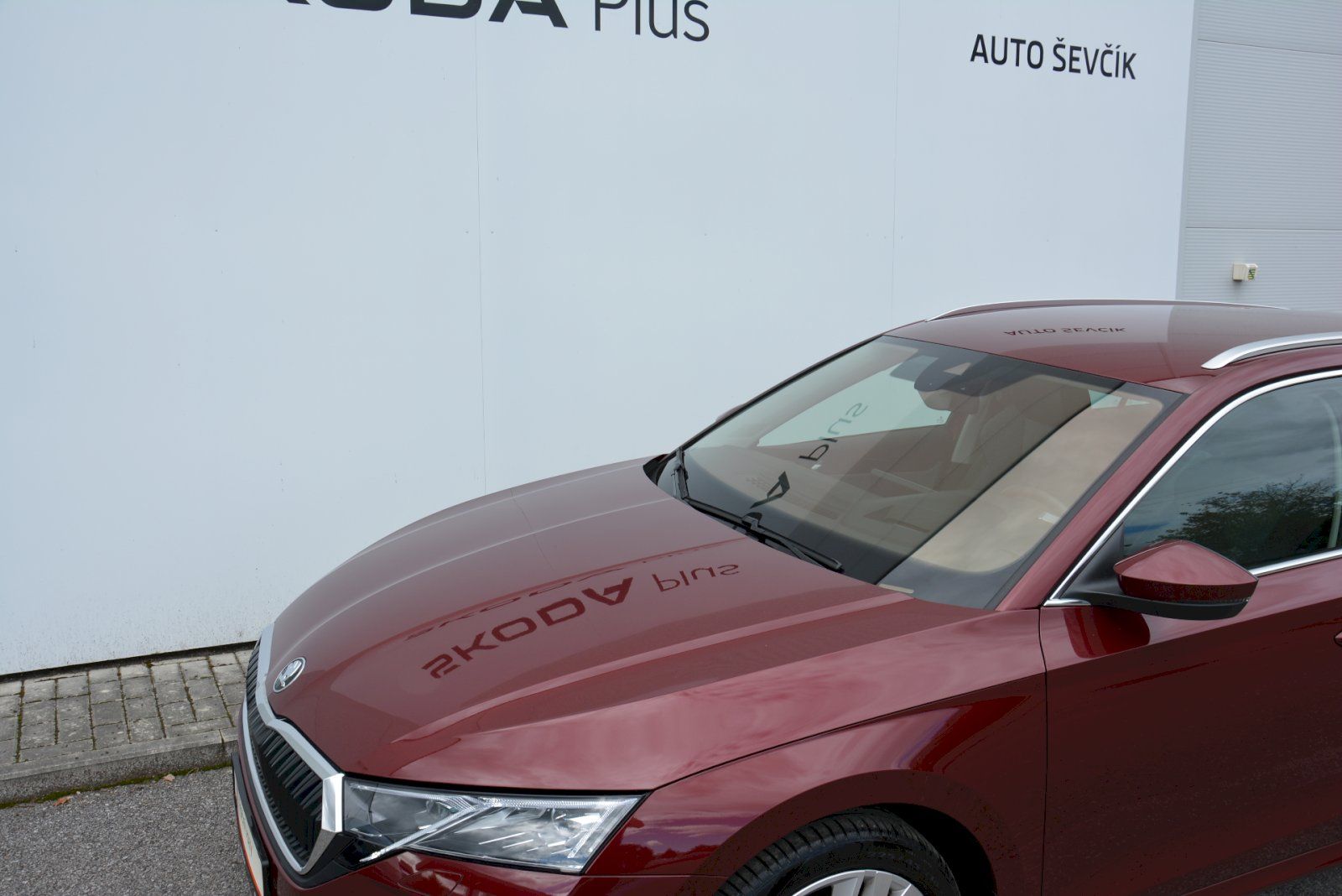 Škoda Octavia, Combi 2.0 TDI 85 kW Top Select - fotka 6