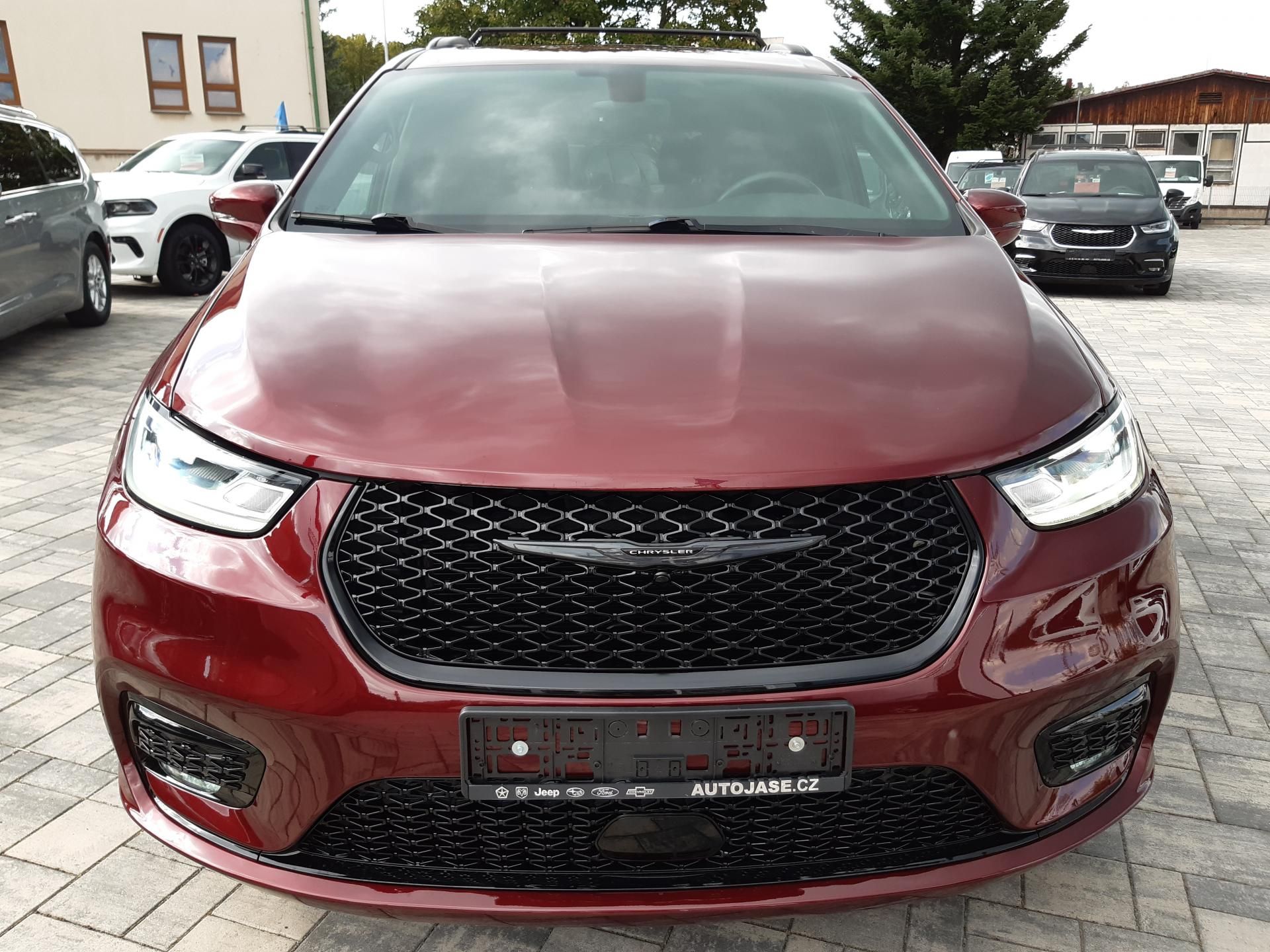 Chrysler Pacifica, 3,6L SPORT, Top výbava, DVD - fotka 2