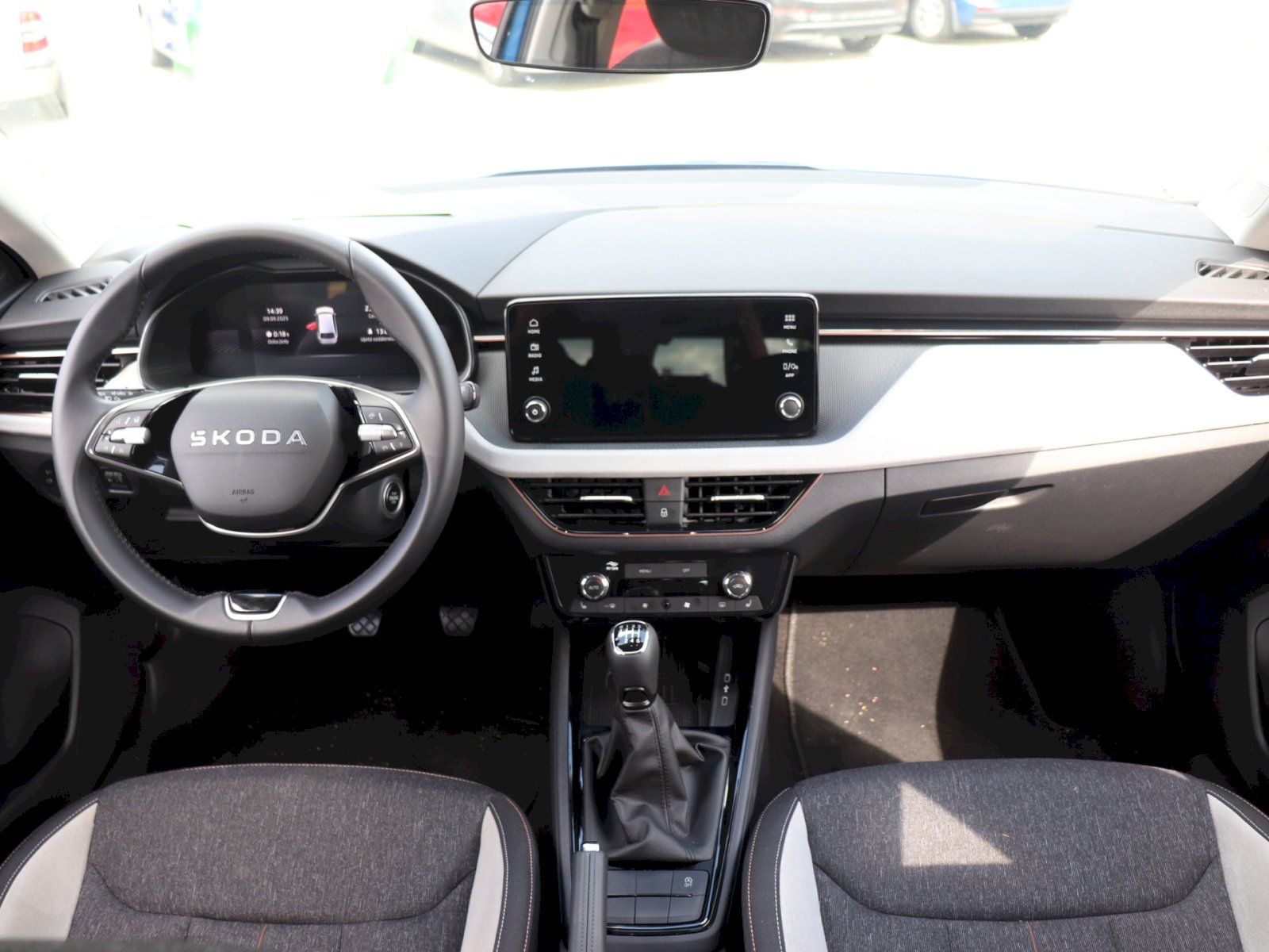 Škoda Scala, SCALA top selection 1,0 TSI / - fotka 5